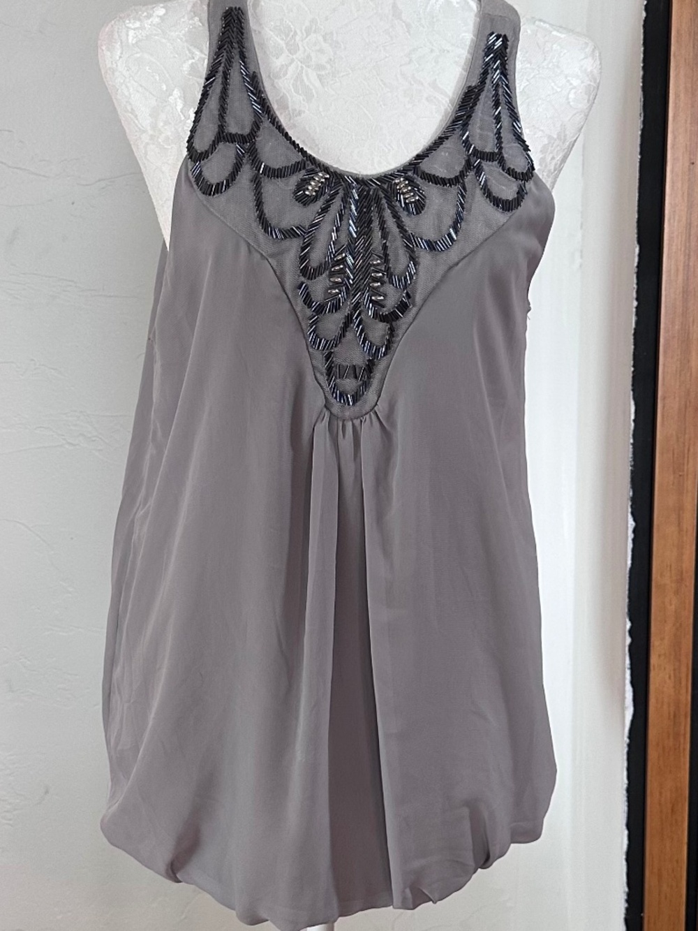 MOA MOA grey sleeveless blouse